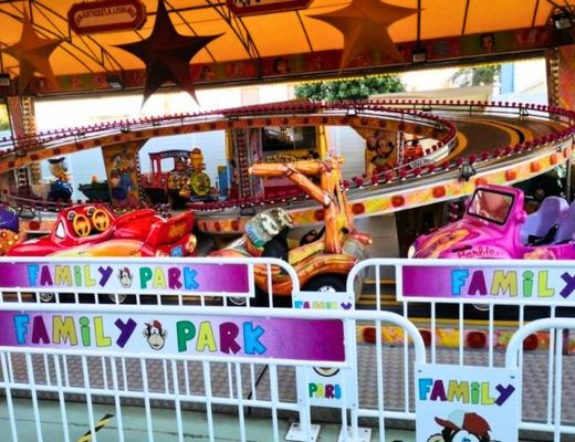 scalextric-3-family-park