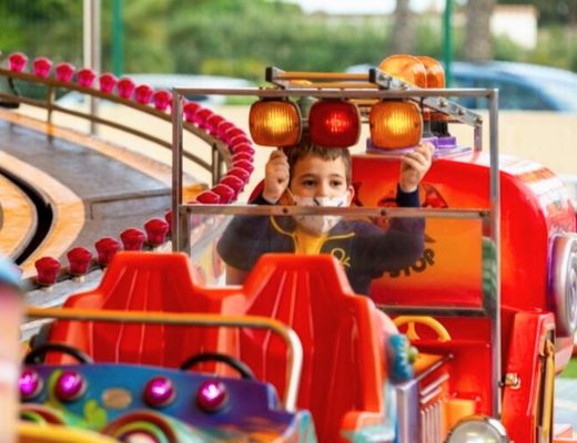 scalextric-family-park